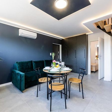 Luksusowe Domy Caloroczne Usteckie Perly By Manage Rent Wodnica  Kültér fotó