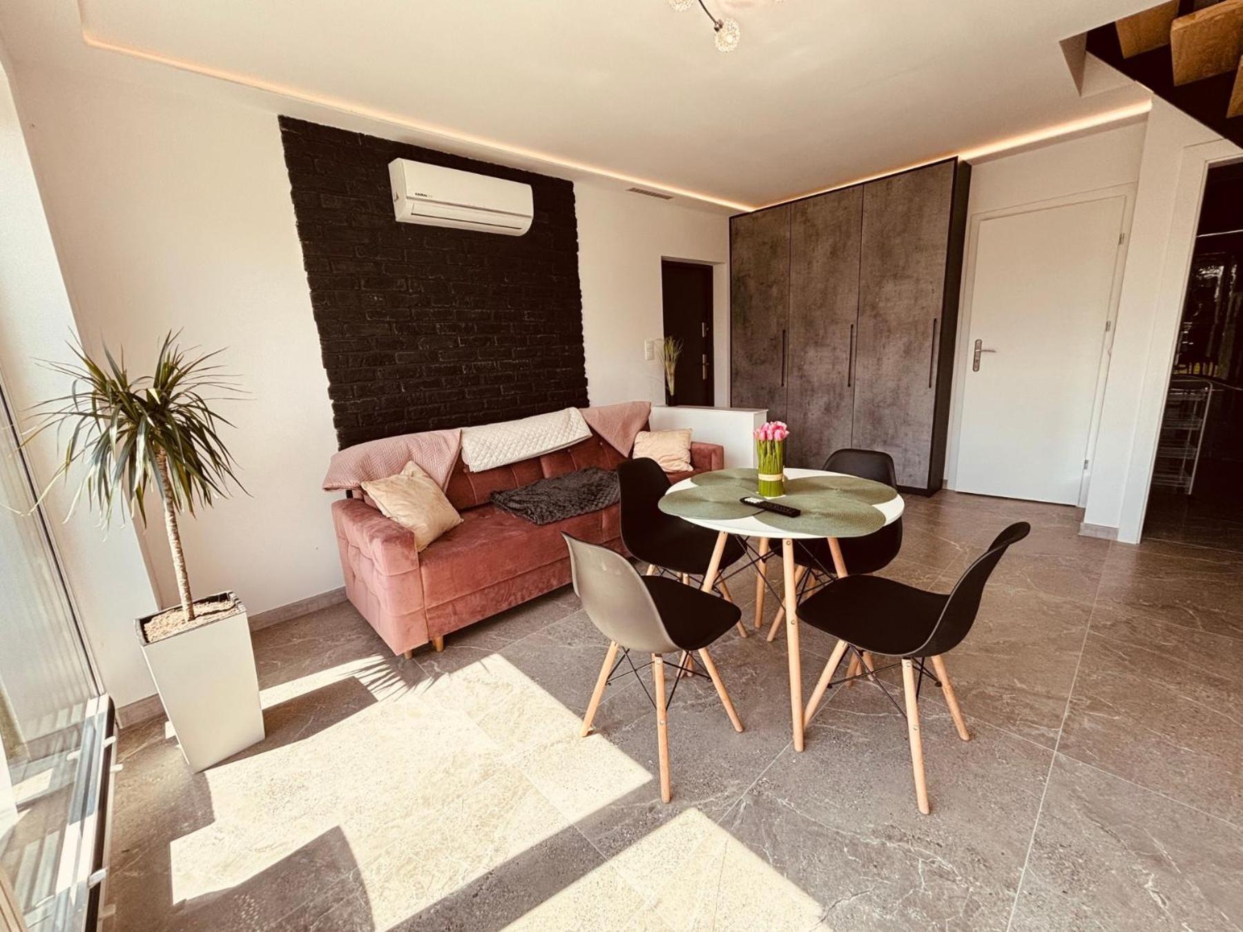 Luksusowe Domy Caloroczne Usteckie Perly By Manage Rent Wodnica  Kültér fotó